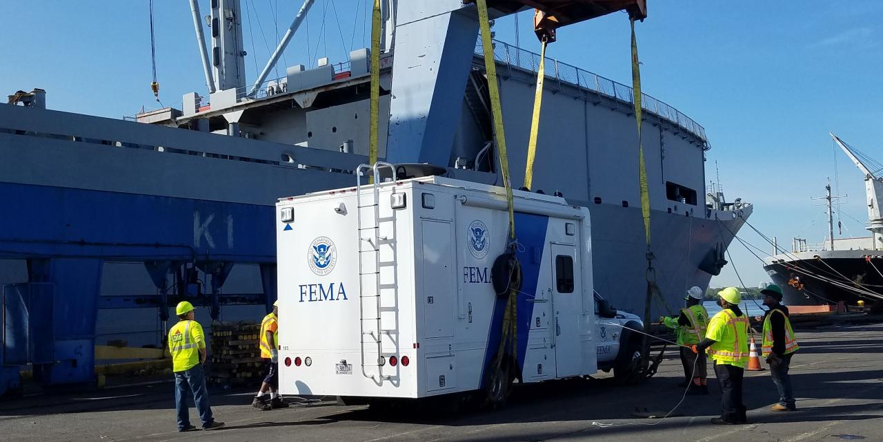 Vessel Wright (T-AVB-3) deliver FEMA supplies to Puerto Rico